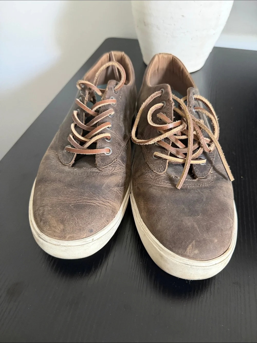 SeaVees Men's Brown Leather Low-Top Sneakers